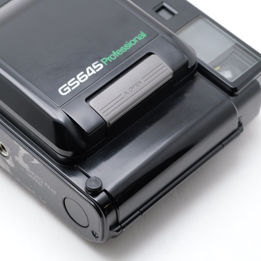 FUJIFILM GS645 Professional フィルムカメラ フジフィルム