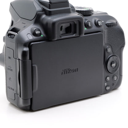 Nikon D5300 デジタル一眼レフ ニコン Fマウント