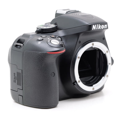 Nikon D5300 デジタル一眼レフ ニコン Fマウント