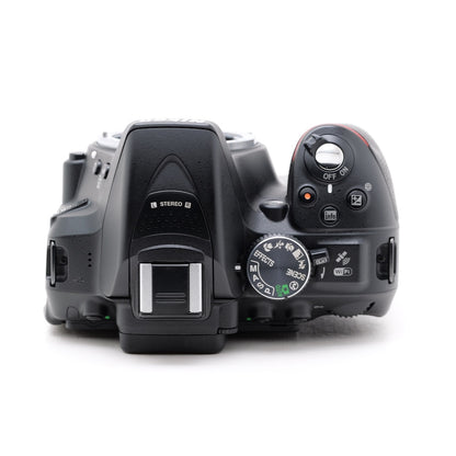 Nikon D5300 デジタル一眼レフ ニコン Fマウント