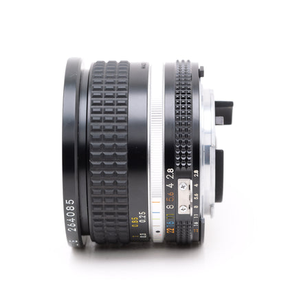 Nikon Ai-S NIKKOR 20mm f2.8 レンズ ニコン Fマウント
