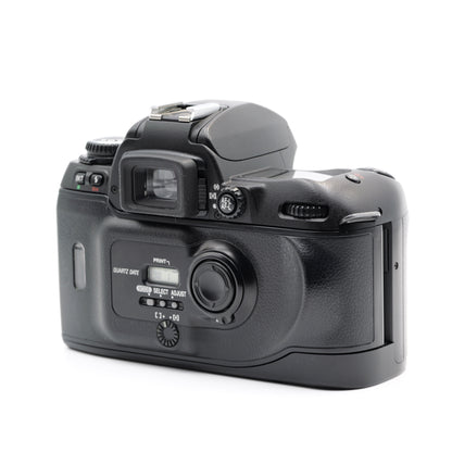 Nikon F80D フィルムカメラ ニコン Fマウント
