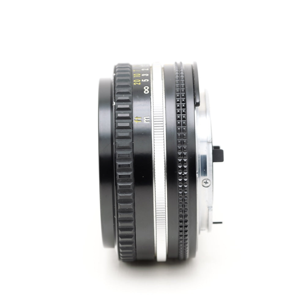 Nikon Ai-S NIKKOR 50mm F1.8 レンズ ニコン Fマウント