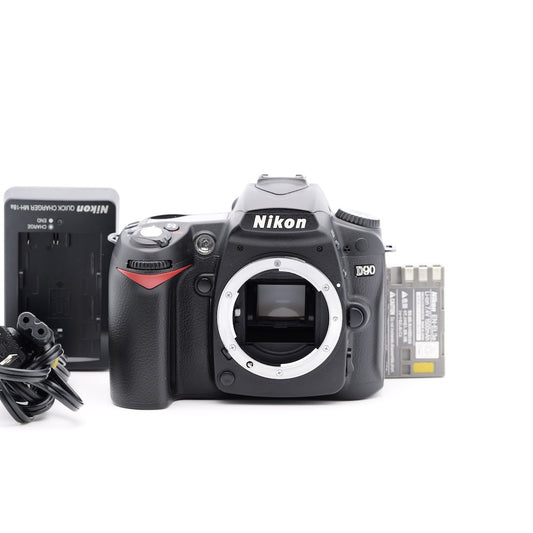 Nikon D90 デジタル一眼レフ ニコン Fマウント