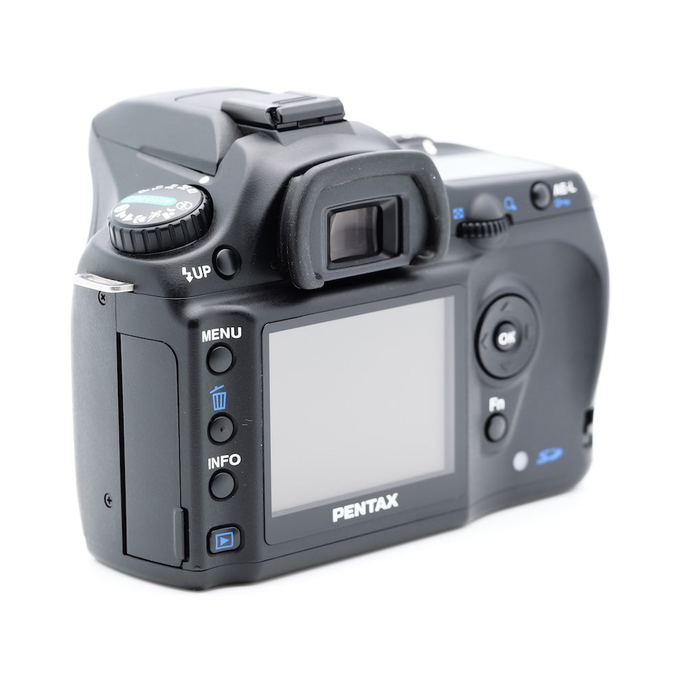 PENTAX *ist DS2 デジタル一眼レフ ペンタックス Kマウント
