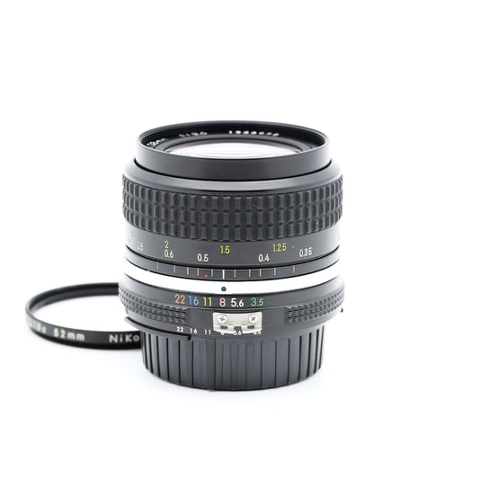 Nikon Ai NIKKOR 28mm F3.5 レンズ ニコン Fマウント