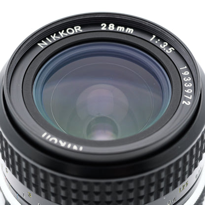 Nikon Ai NIKKOR 28mm F3.5 レンズ ニコン Fマウント