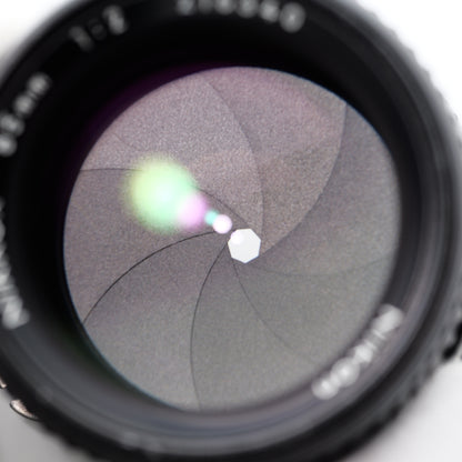 Nikon Ai NIKKOR 85mm F2 レンズ ニコン Fマウント