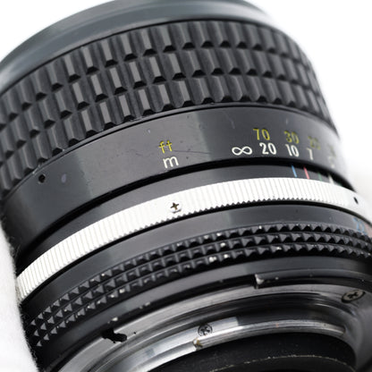 Nikon Ai NIKKOR 85mm F2 レンズ ニコン Fマウント