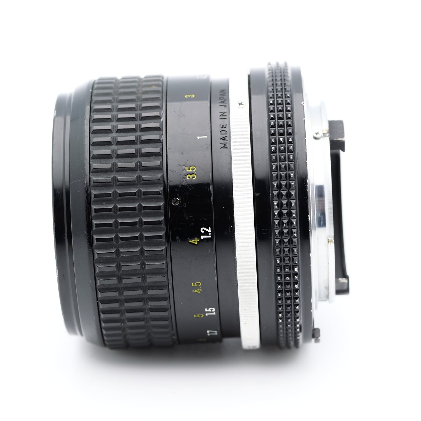 Nikon Ai NIKKOR 85mm F2 レンズ ニコン Fマウント