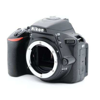 Nikon D5500 デジタル一眼レフ ニコン Fマウント