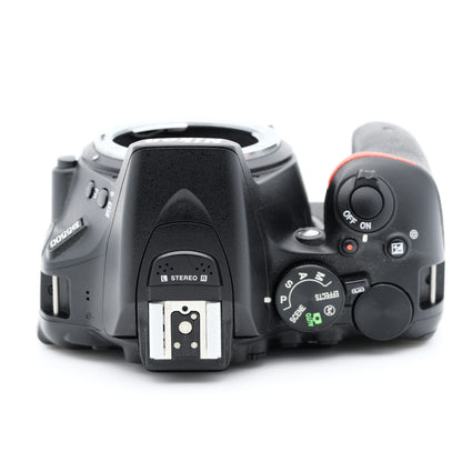 Nikon D5500 デジタル一眼レフ ニコン Fマウント