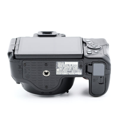 Nikon D5500 デジタル一眼レフ ニコン Fマウント
