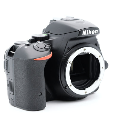 Nikon D5500 デジタル一眼レフ ニコン Fマウント