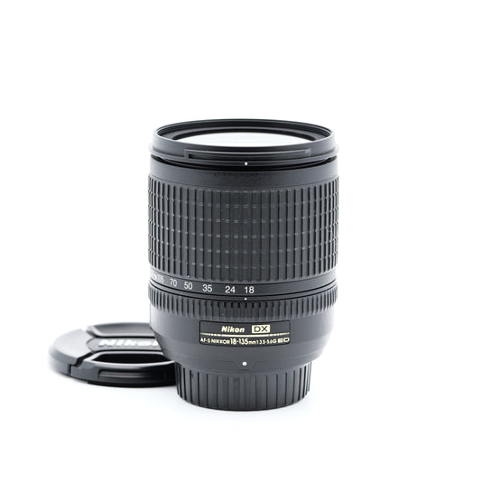 Nikon AF-S DX NIKKOR 18-135mm F3.5-5.6G レンズ ニコン Fマウント